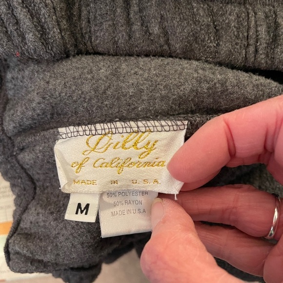 Lilly of California vintage dark gray poly/rayon blend pull on fleece pants. M. - Picture 6 of 6